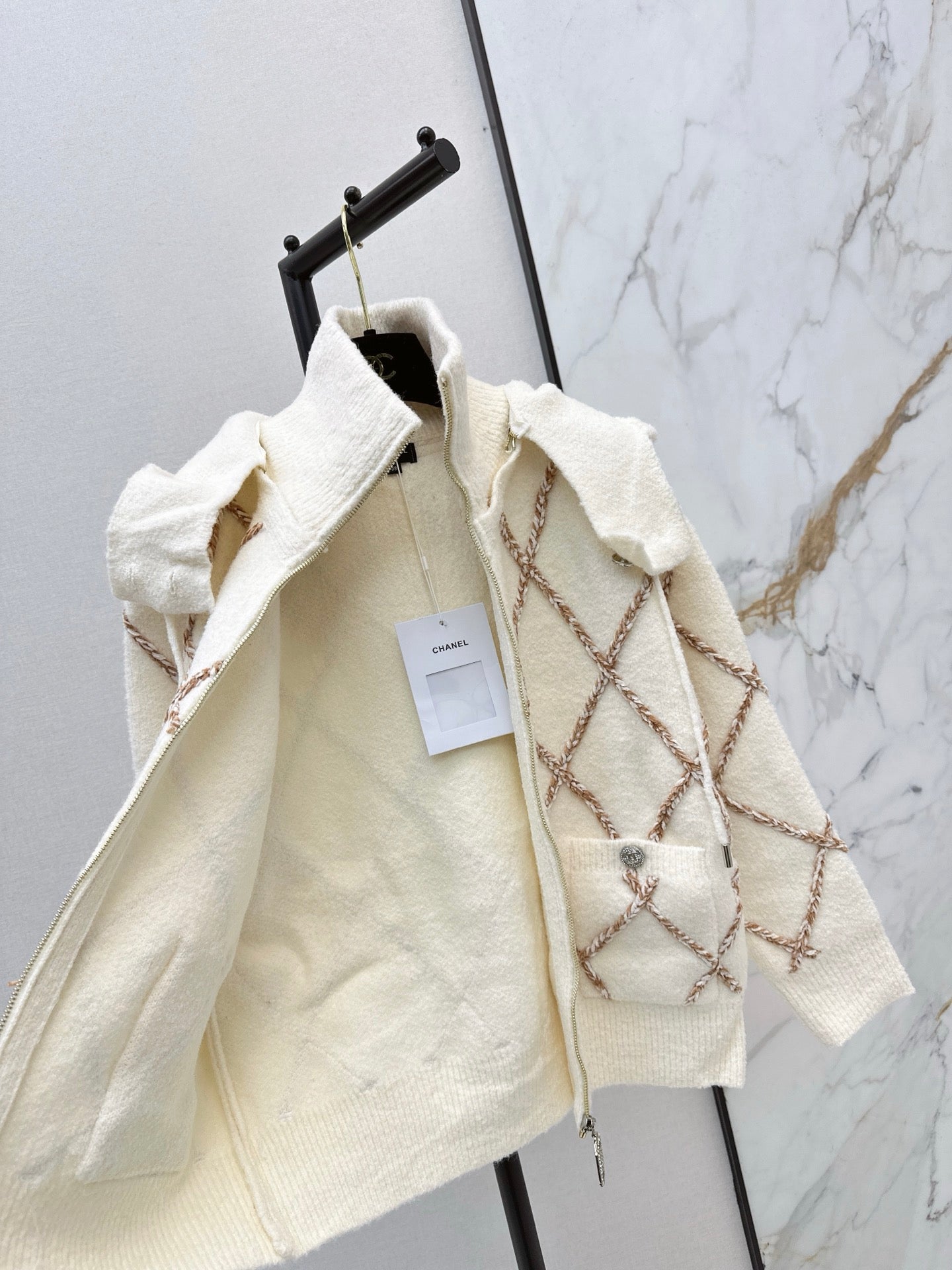 Chan NEW Hooded wool jacket