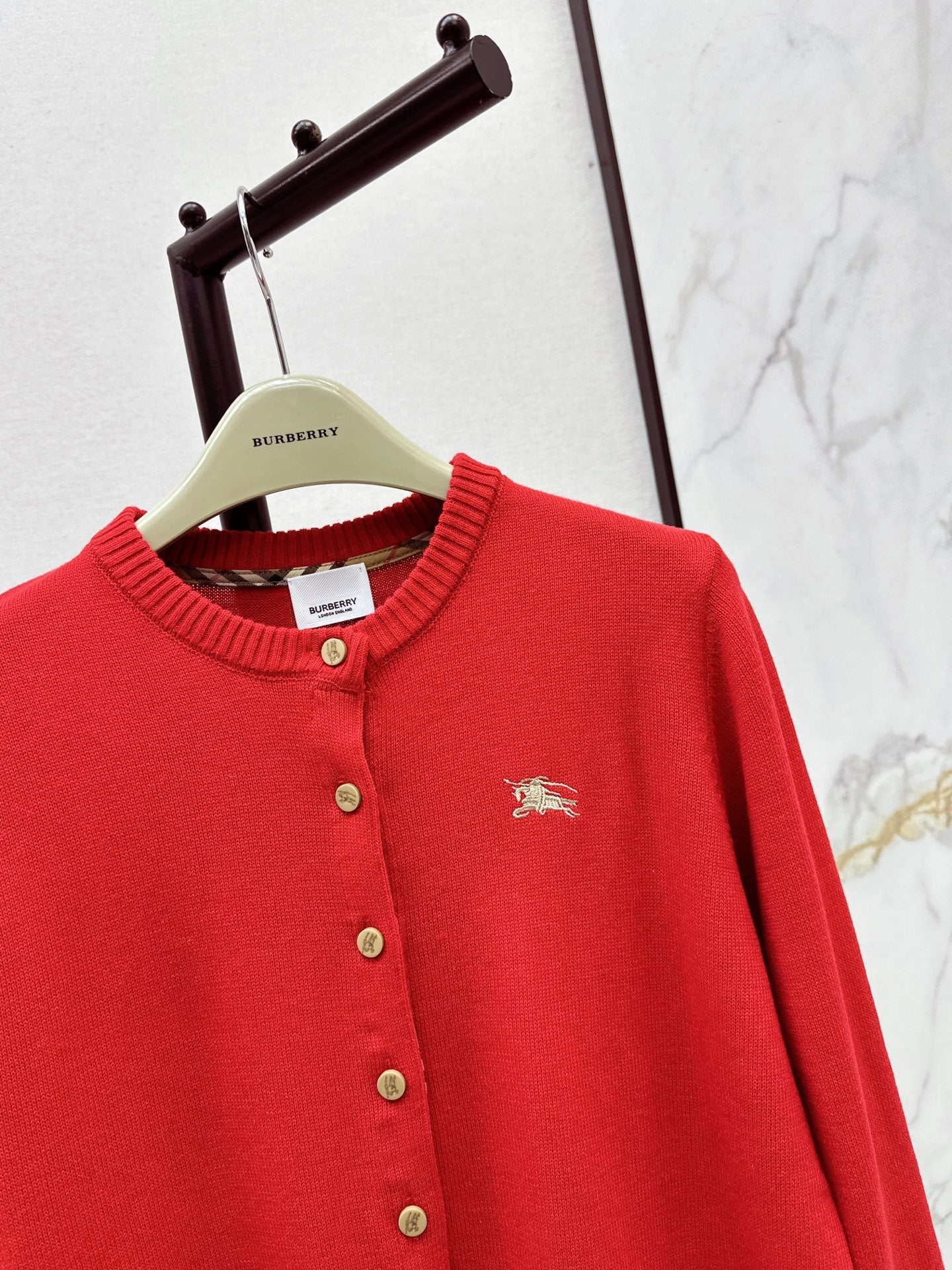 Bur NEW knitted cardigan