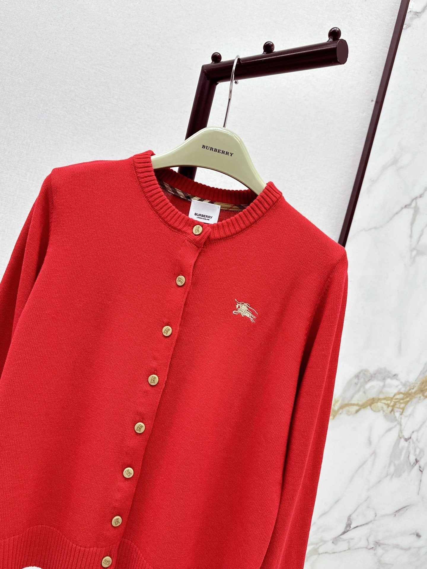 Bur NEW knitted cardigan