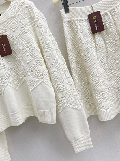 Loro NEW Jacquard sweater  skirt suit