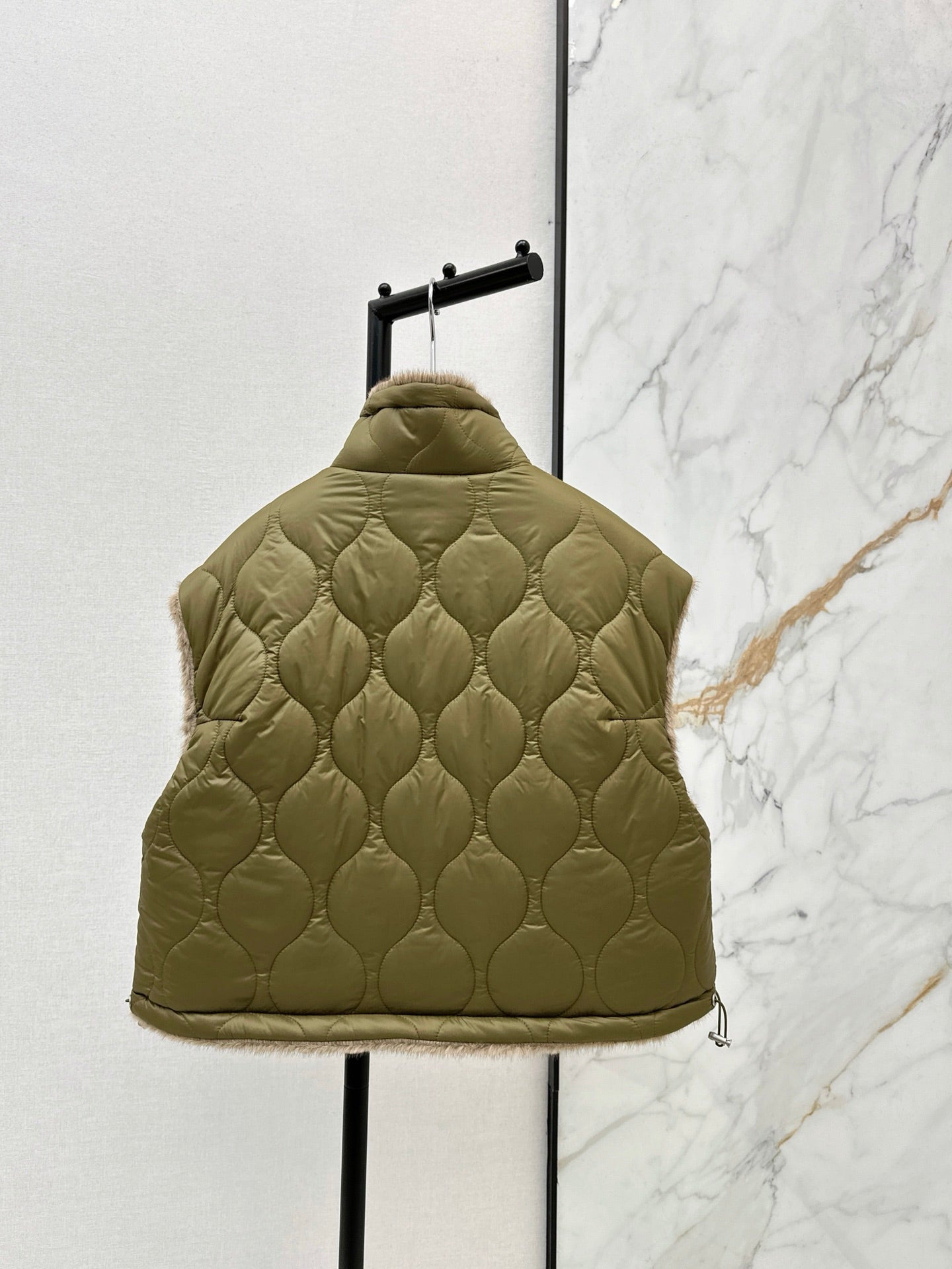 Brun NEW Reversible faux fur vest