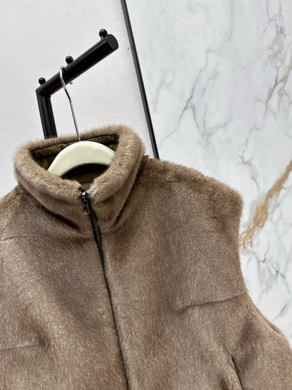 Brun NEW Reversible faux fur vest