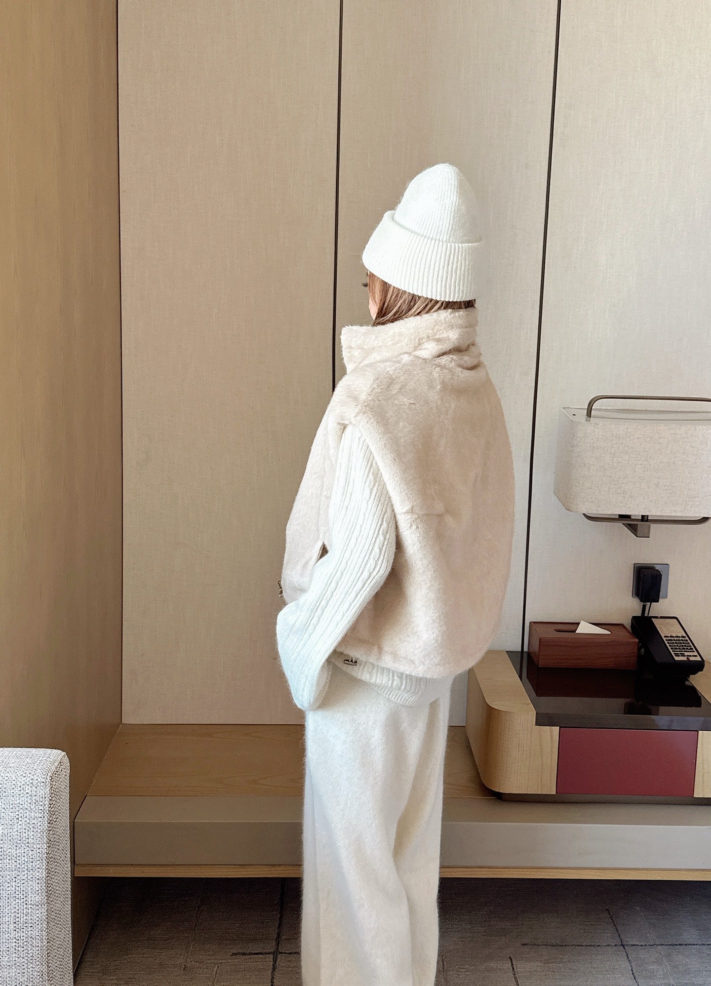 Brun NEW Reversible faux fur vest