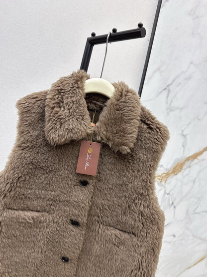Loro NEW wool vest
