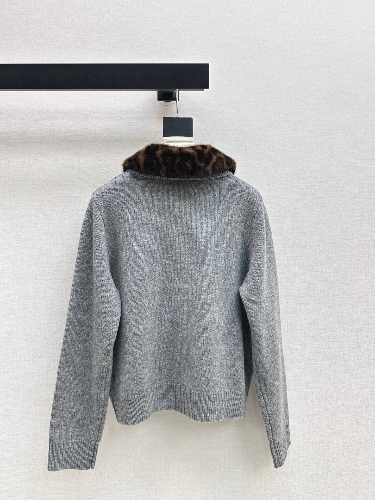 Miu NEW wool cardigan