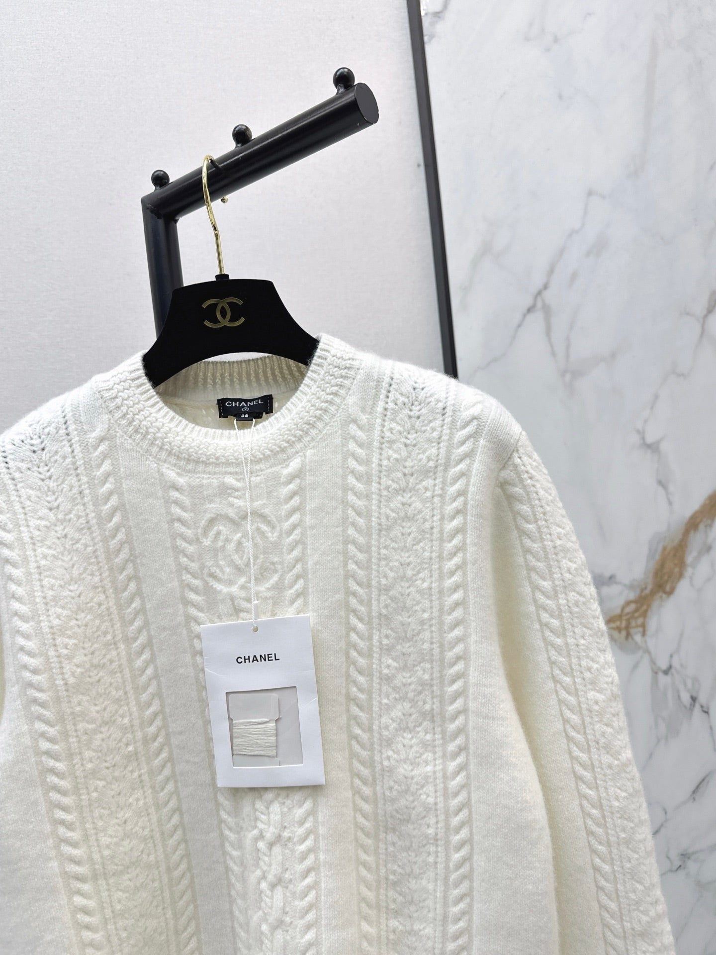 Chan NEW cashmere sweater