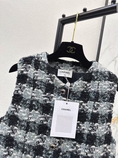 Chan NEW woven plaid vest