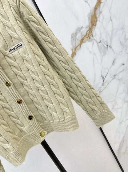 Miu NEW Knitted cardigan