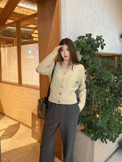 Miu NEW Knitted cardigan