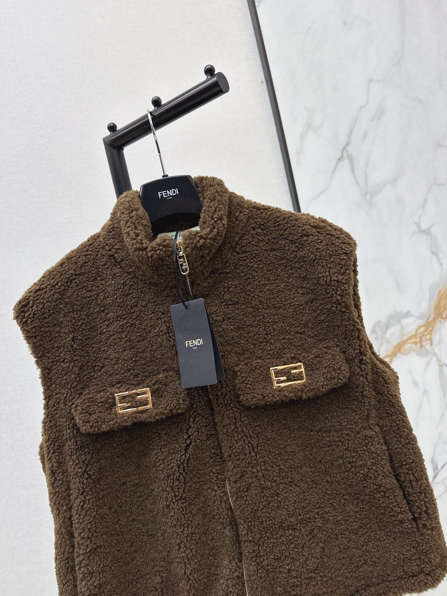 Fend NEW fleece vest