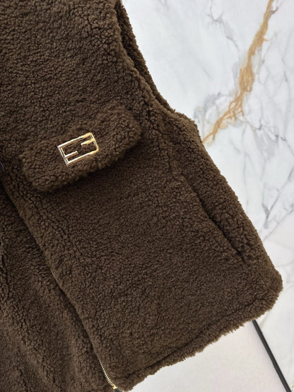 Fend NEW fleece vest