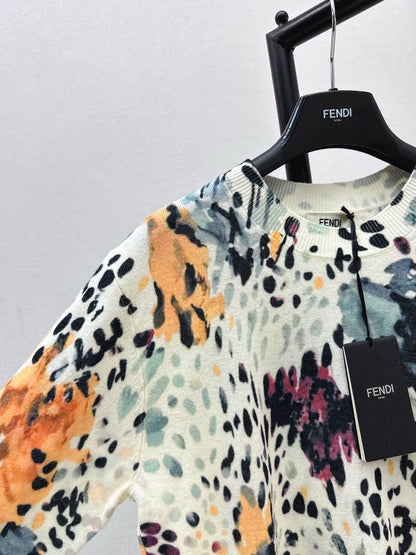Fend NEW knitted sweater