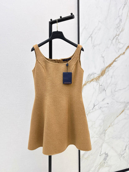 Louis NEW woolen dress