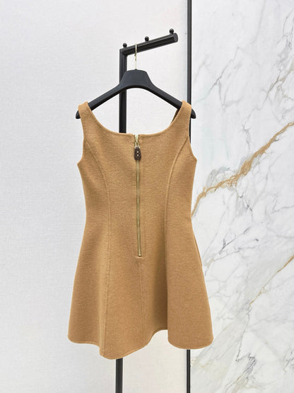 Louis NEW woolen dress