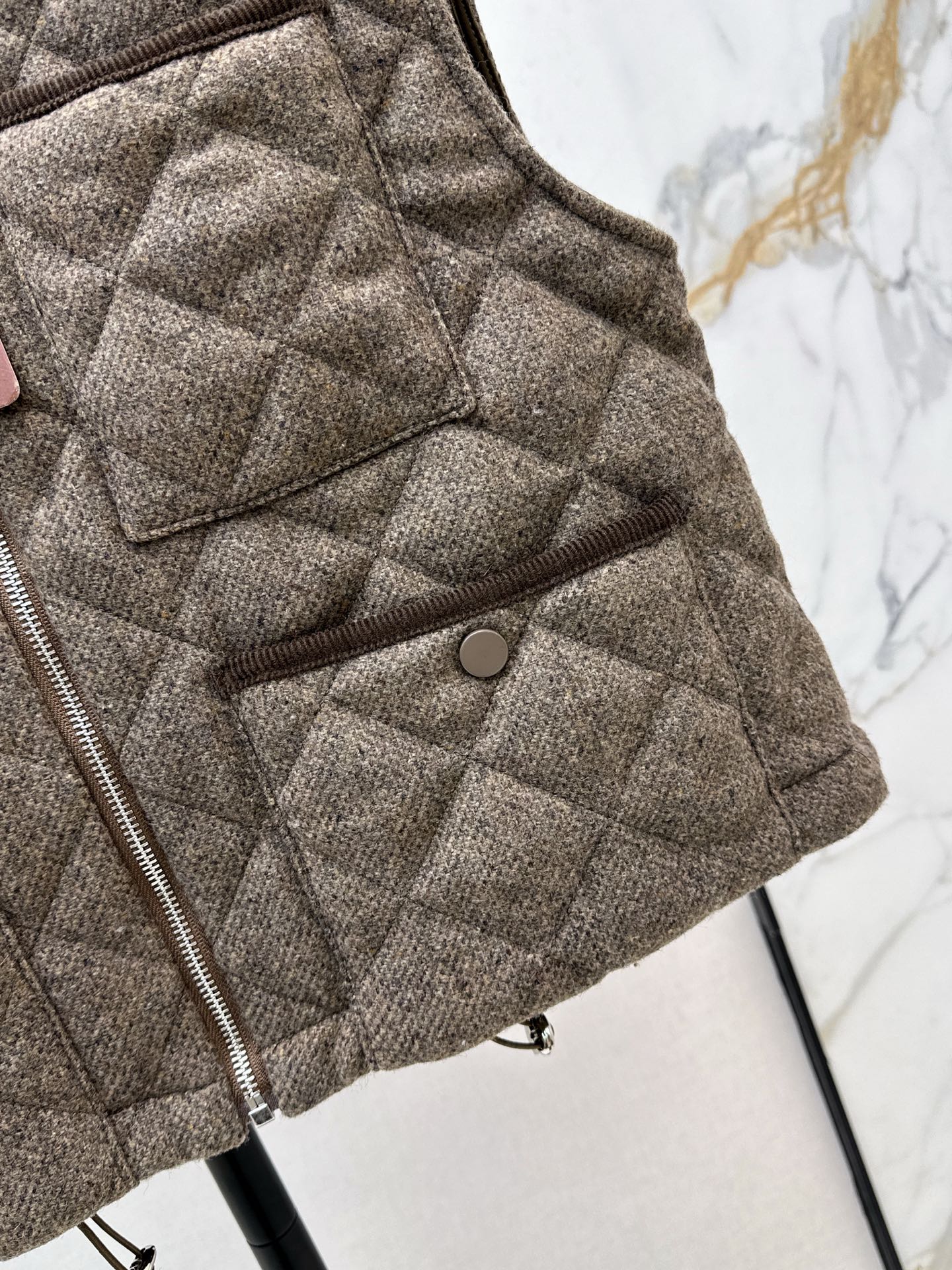 Loro NEW padded vest