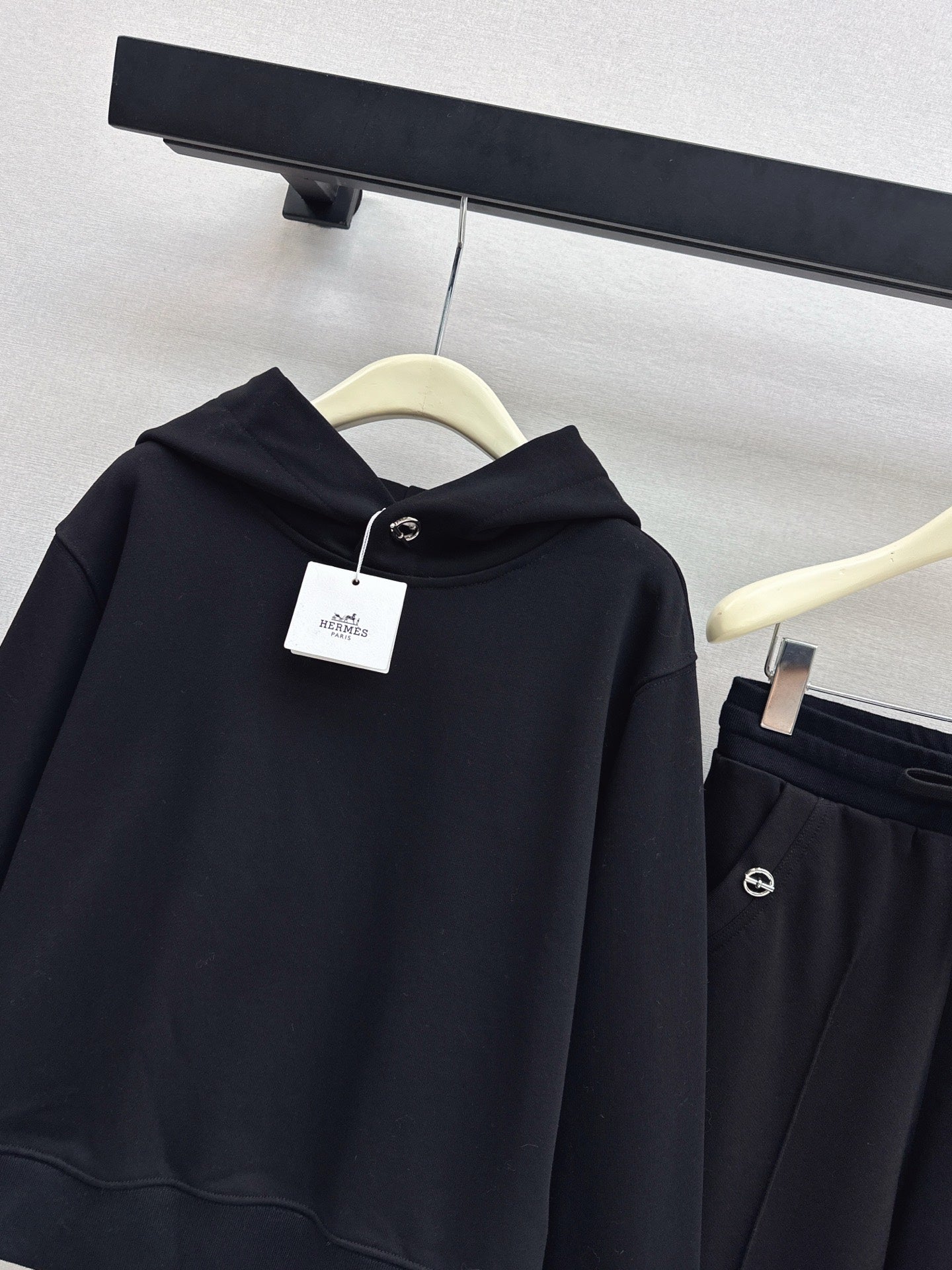 Herm NEW Hoodie casual pants suit