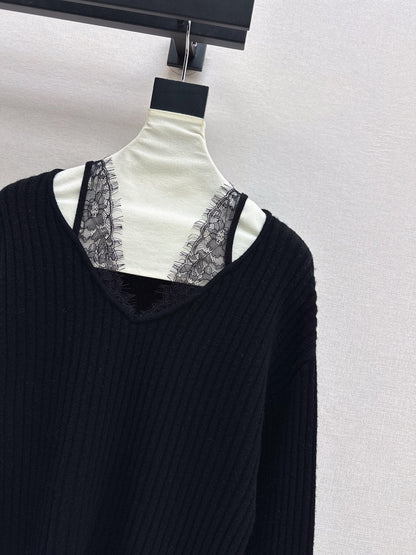 Es NEW lace patchwork sweater