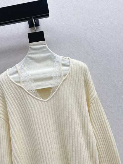 Es NEW lace patchwork sweater