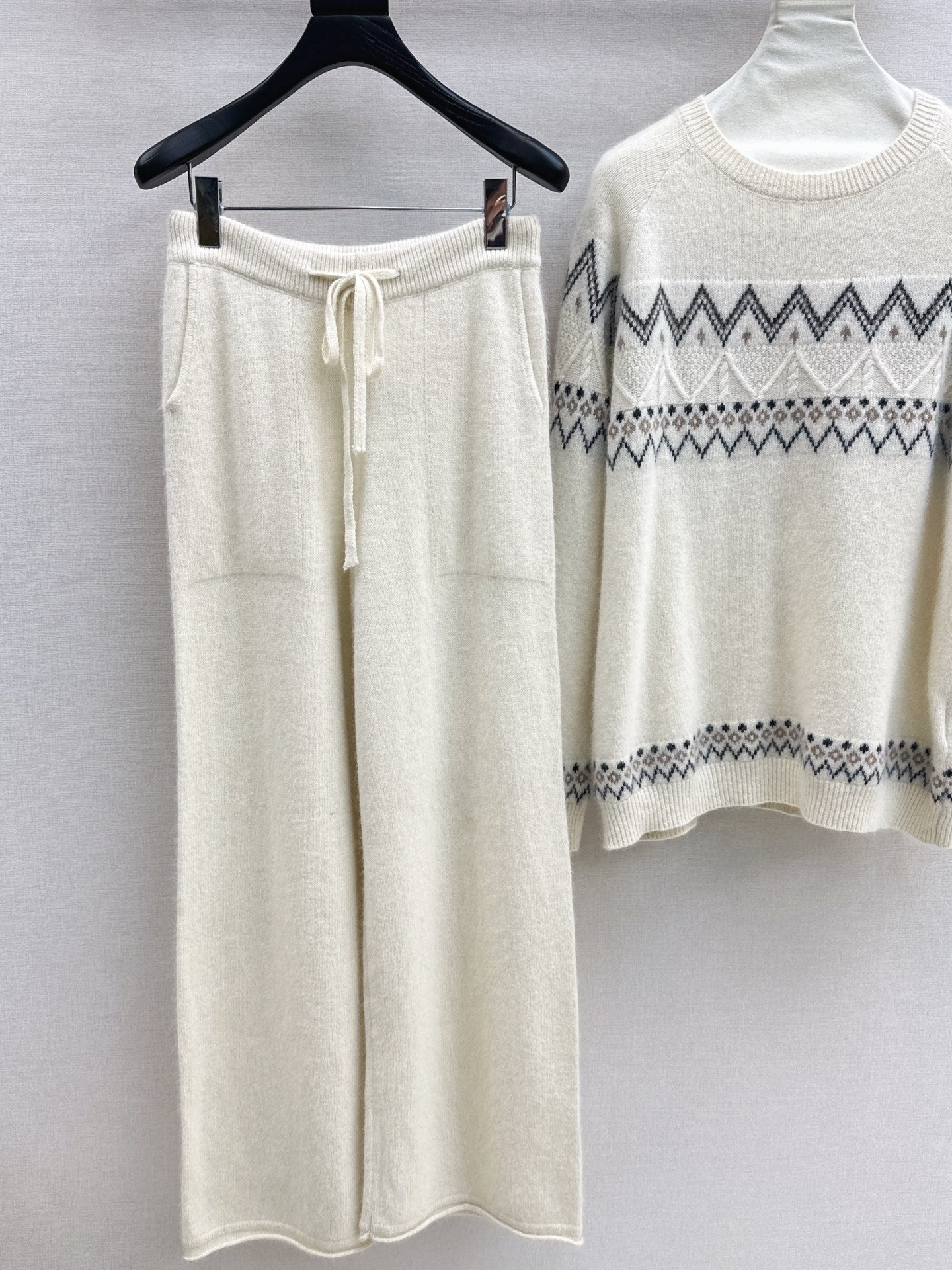 Loro NEW Knitted Fair Isle sweater  straight-leg pants suit
