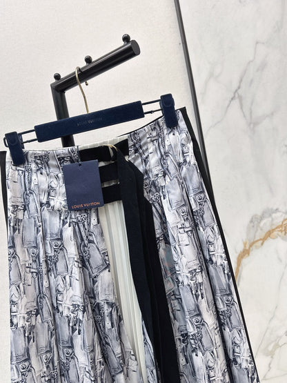Louis NEW Printed pleated skirt