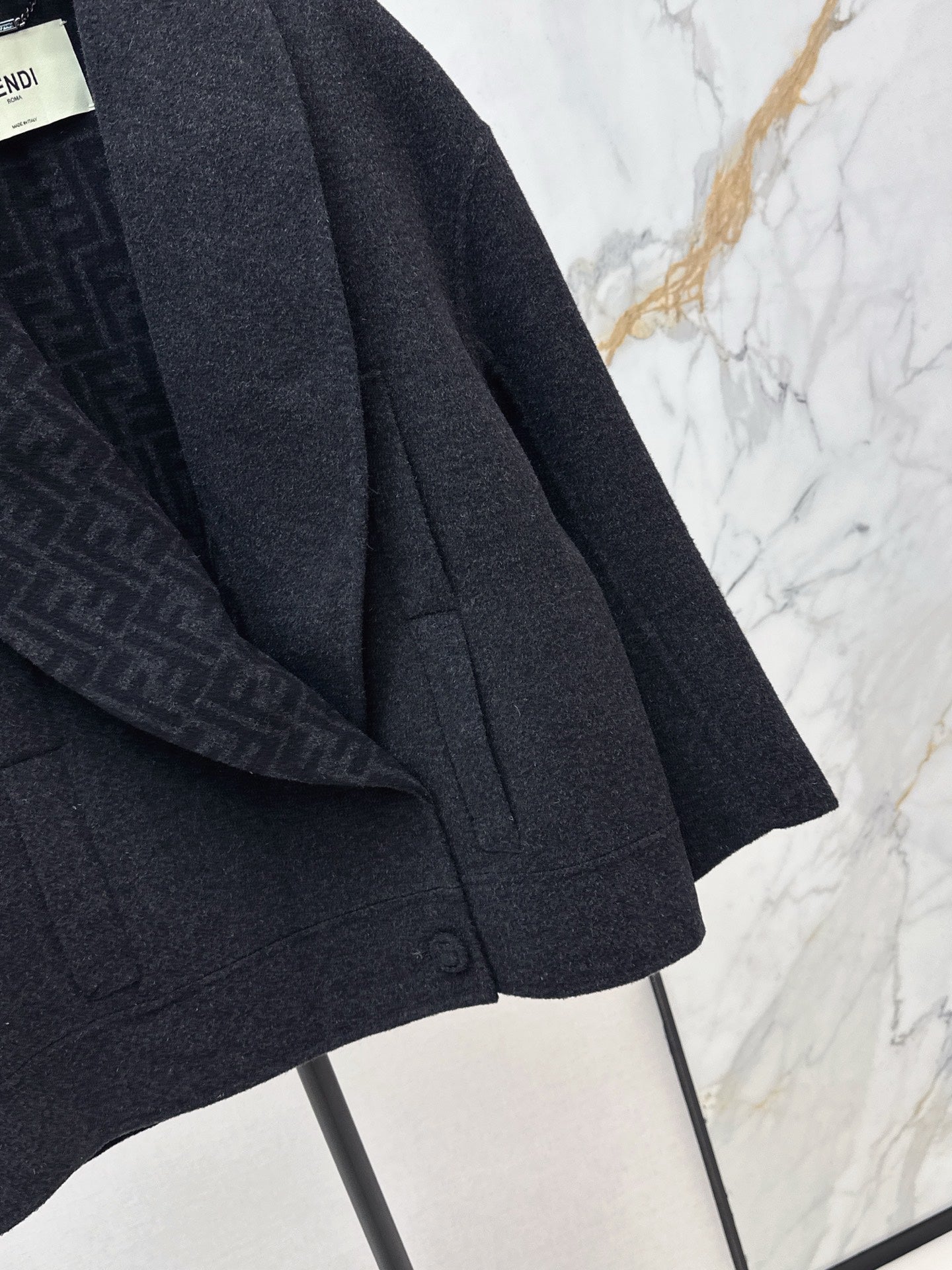 Fend NEW woolen coat