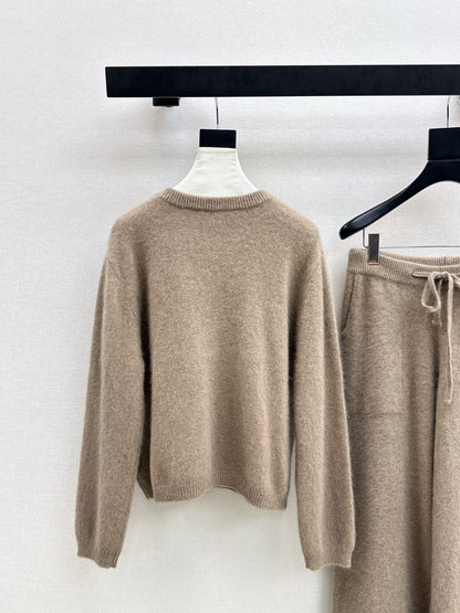 Miu NEW knitted suit