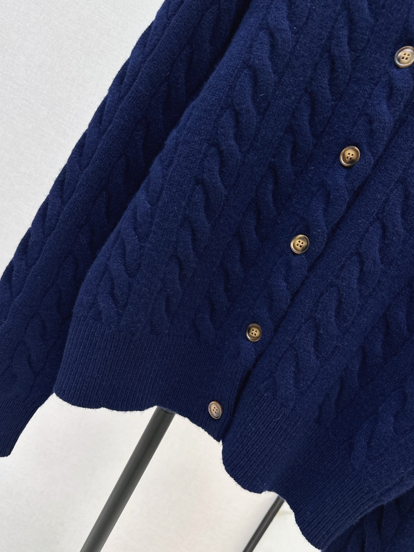 Ra1 NEW cashmere cardigan