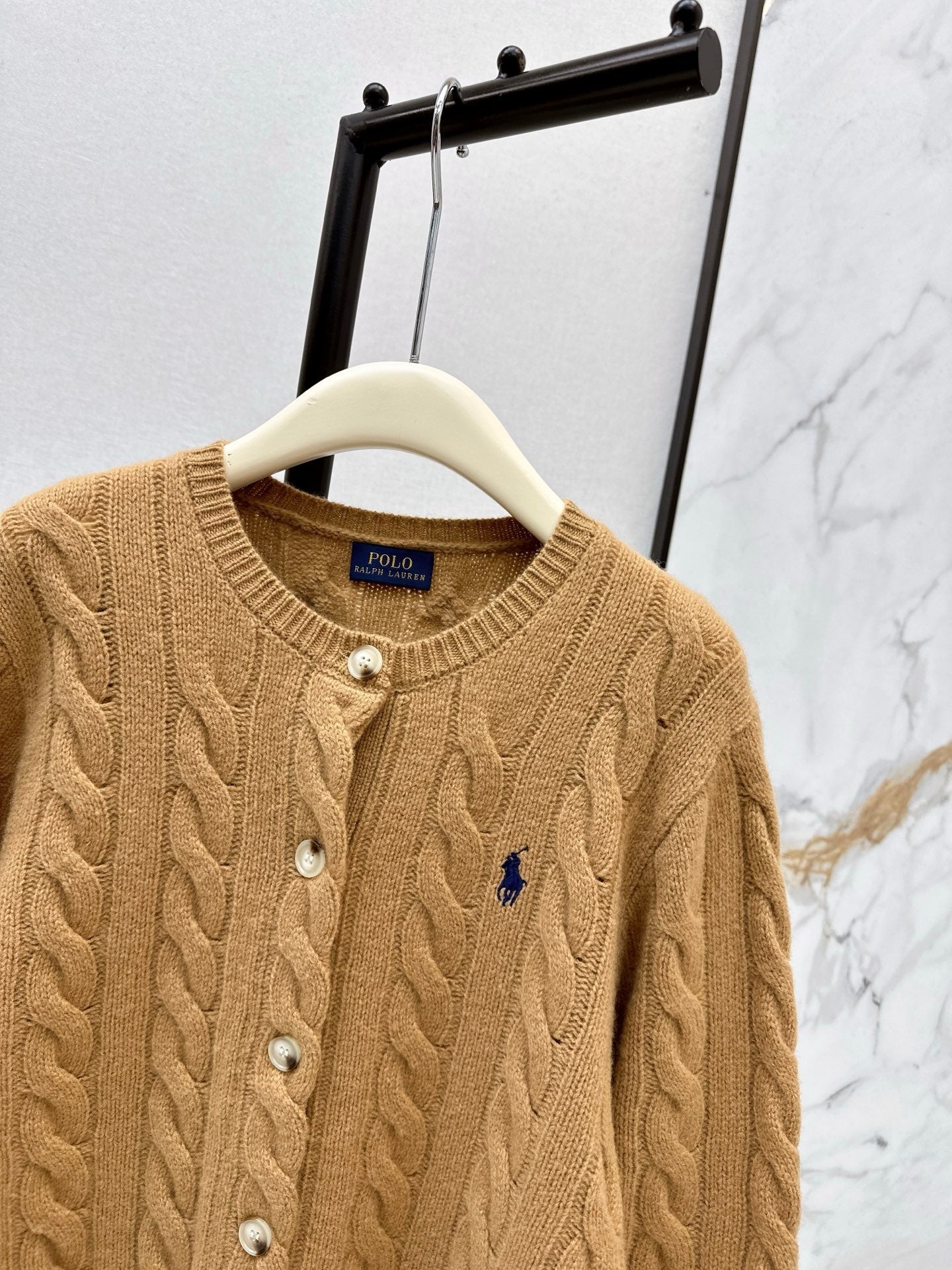 Ra1 NEW cashmere cardigan