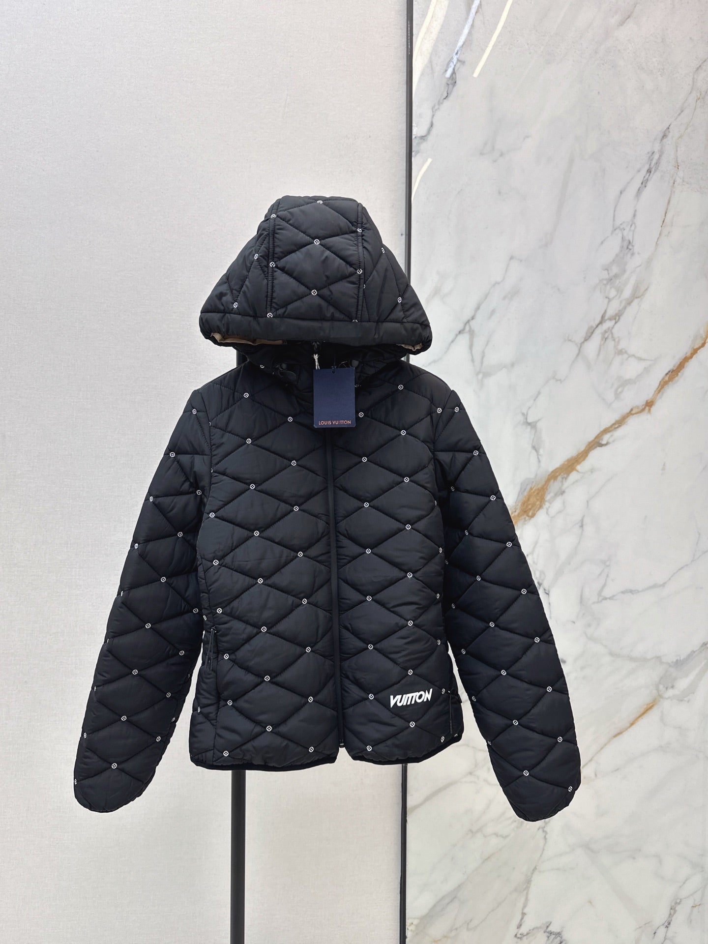 Louis NEW Hooded padded jacket