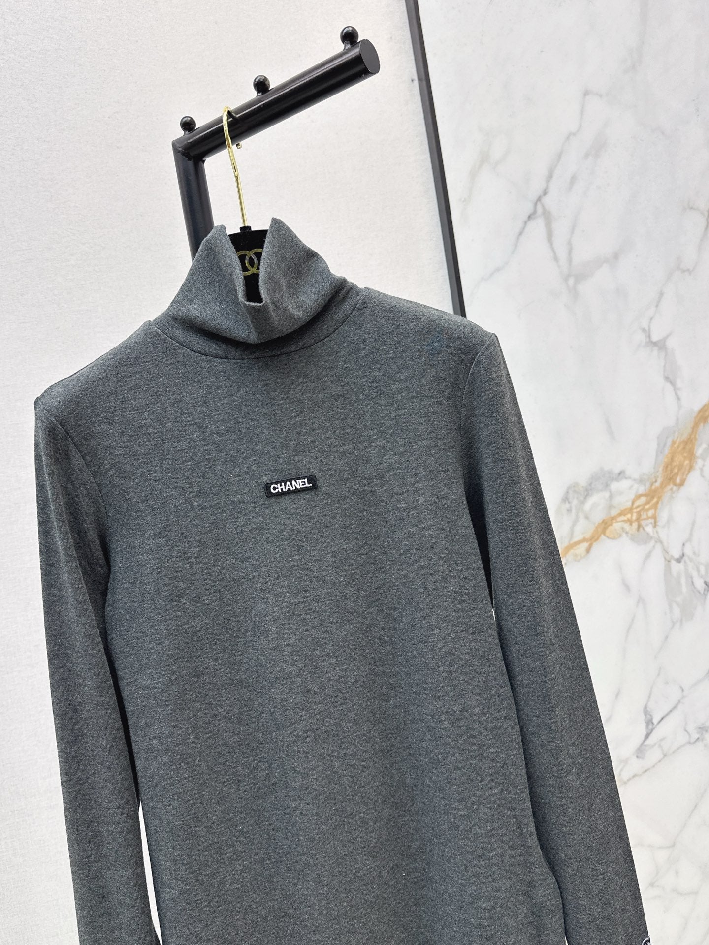 Chan NEW turtleneck base layer