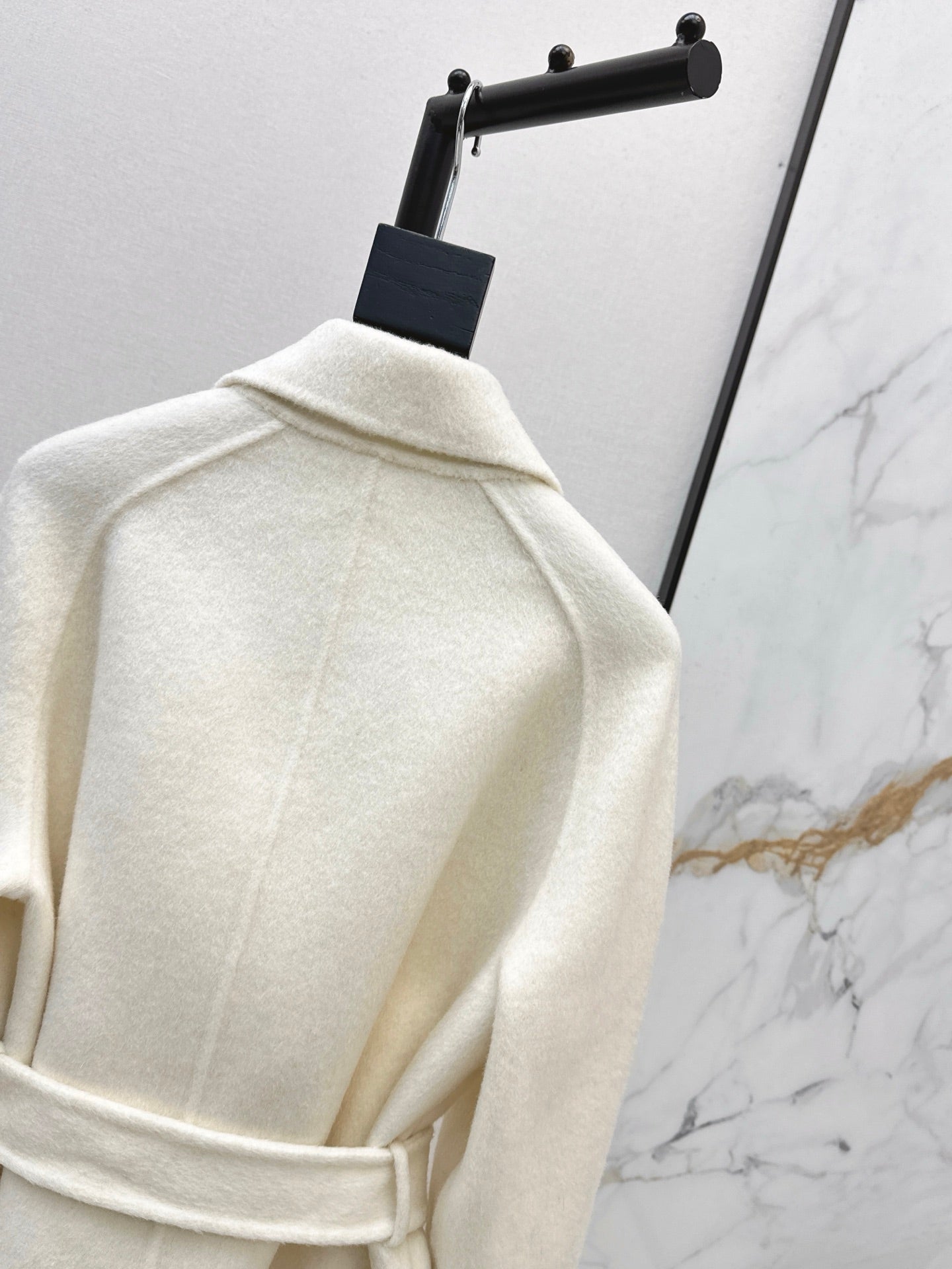 Loro NEW woolen belted coat