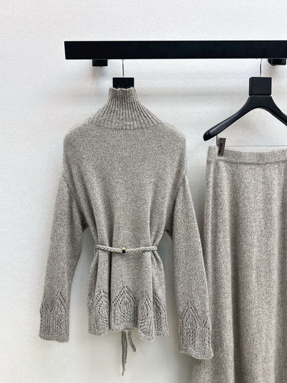 Brun NEW knitted suit