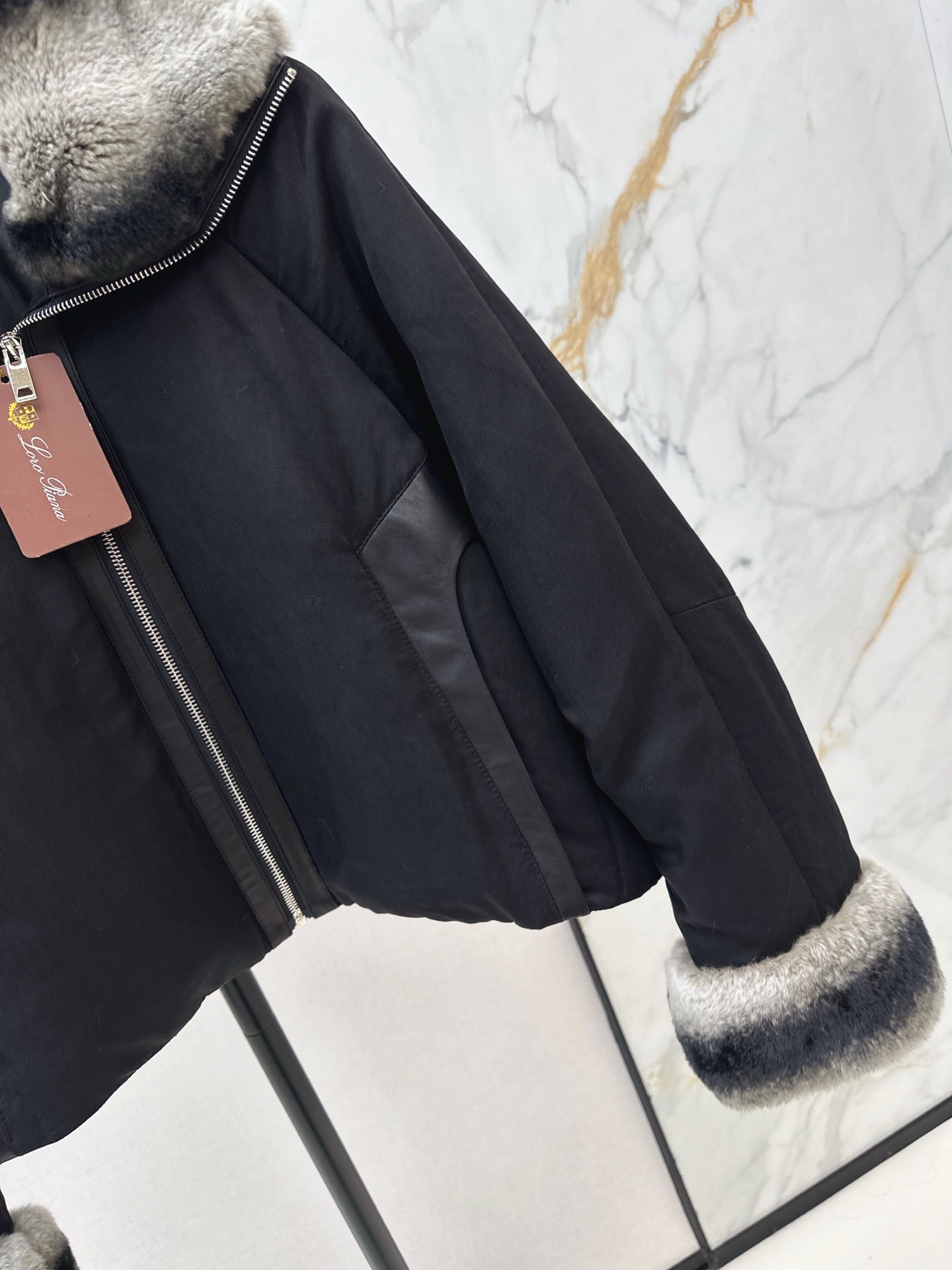 Loro NEW down jacket