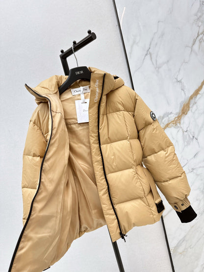 CD NEW Hooded down jacket