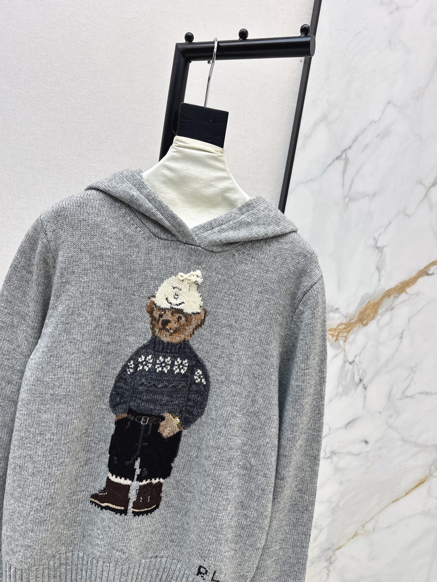 Ral NEW embroidered hooded sweater