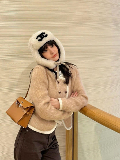 Chan NEW Skiing-themed woolen suit set