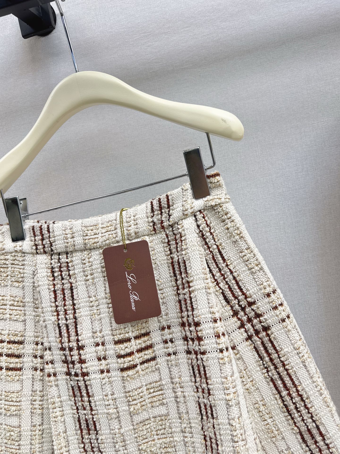 Loro NEW checked tweed skirt