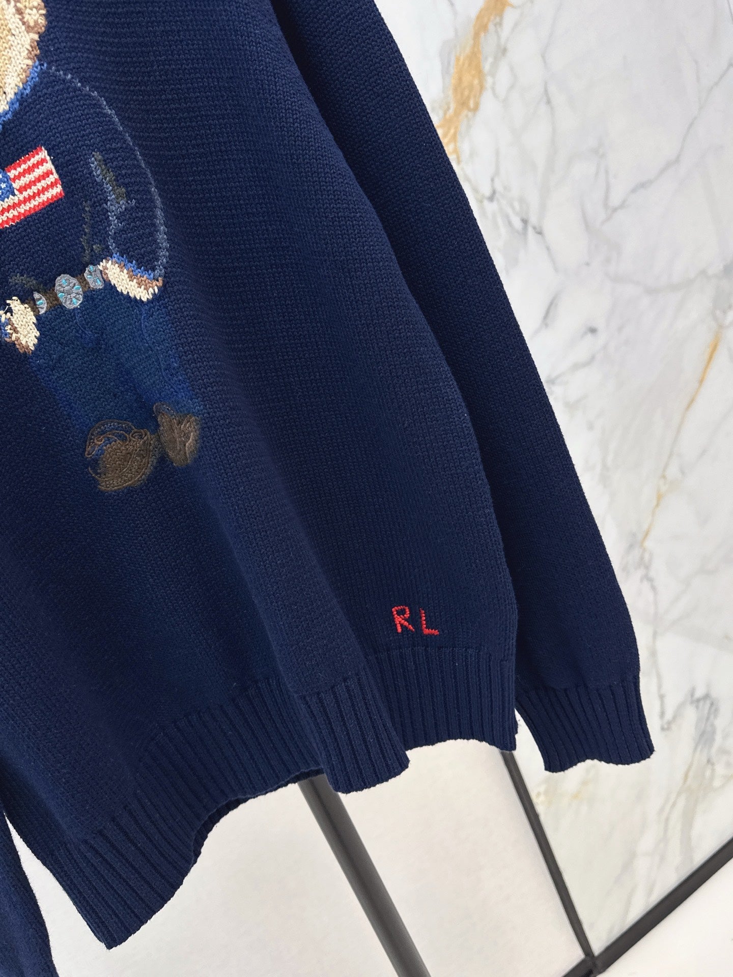 Ral NEW embroidered sweater