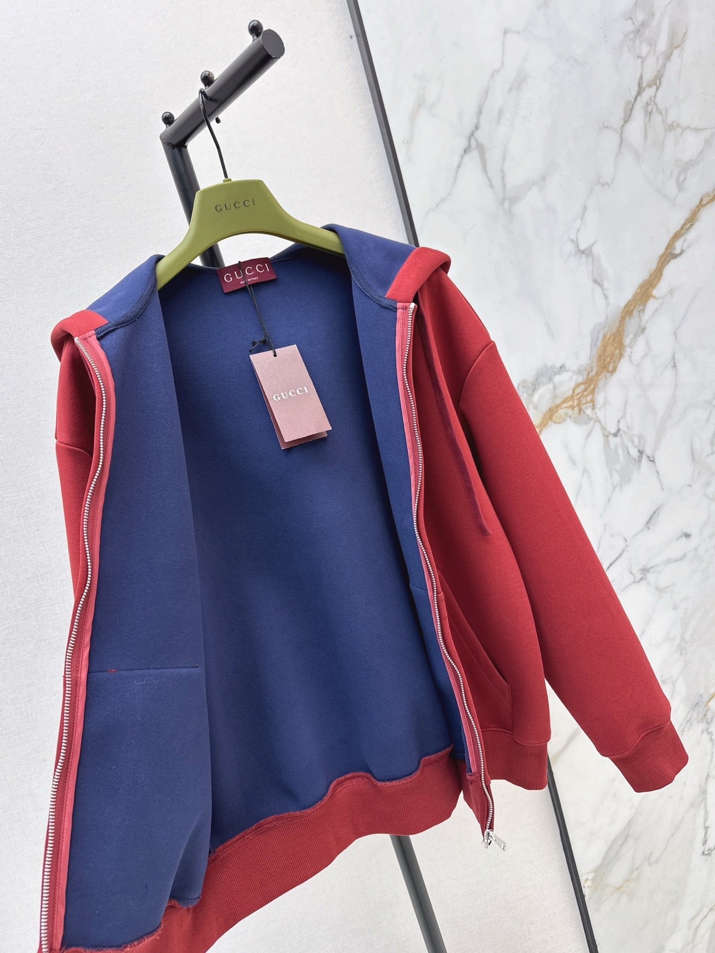 Guc NEW Zippered hooded jacket