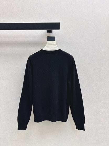 Monc NEW embroidered sweater