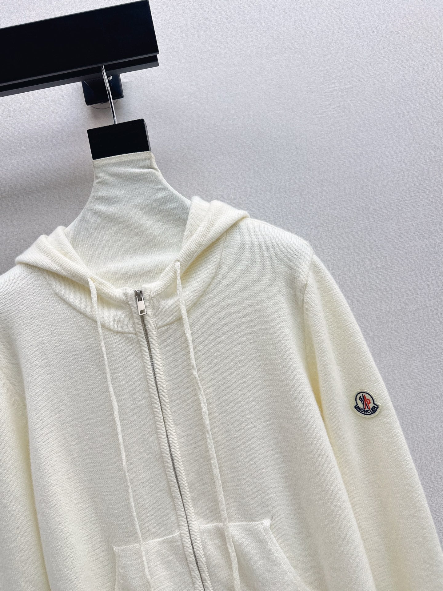 Monc NEW Hooded knitted cardigan