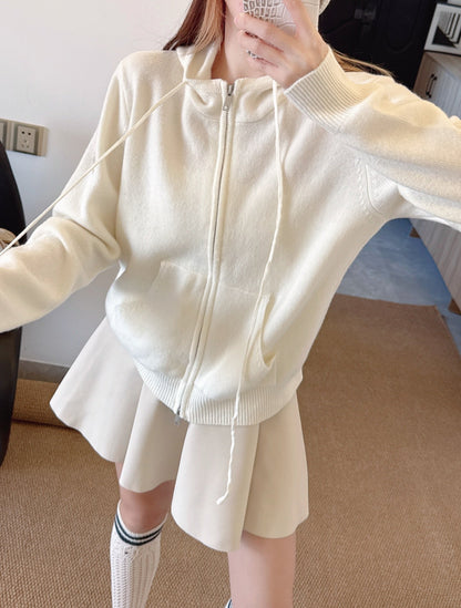 Monc NEW Hooded knitted cardigan