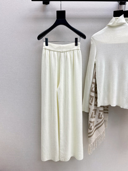 Fend NEW Knitted three-piece set