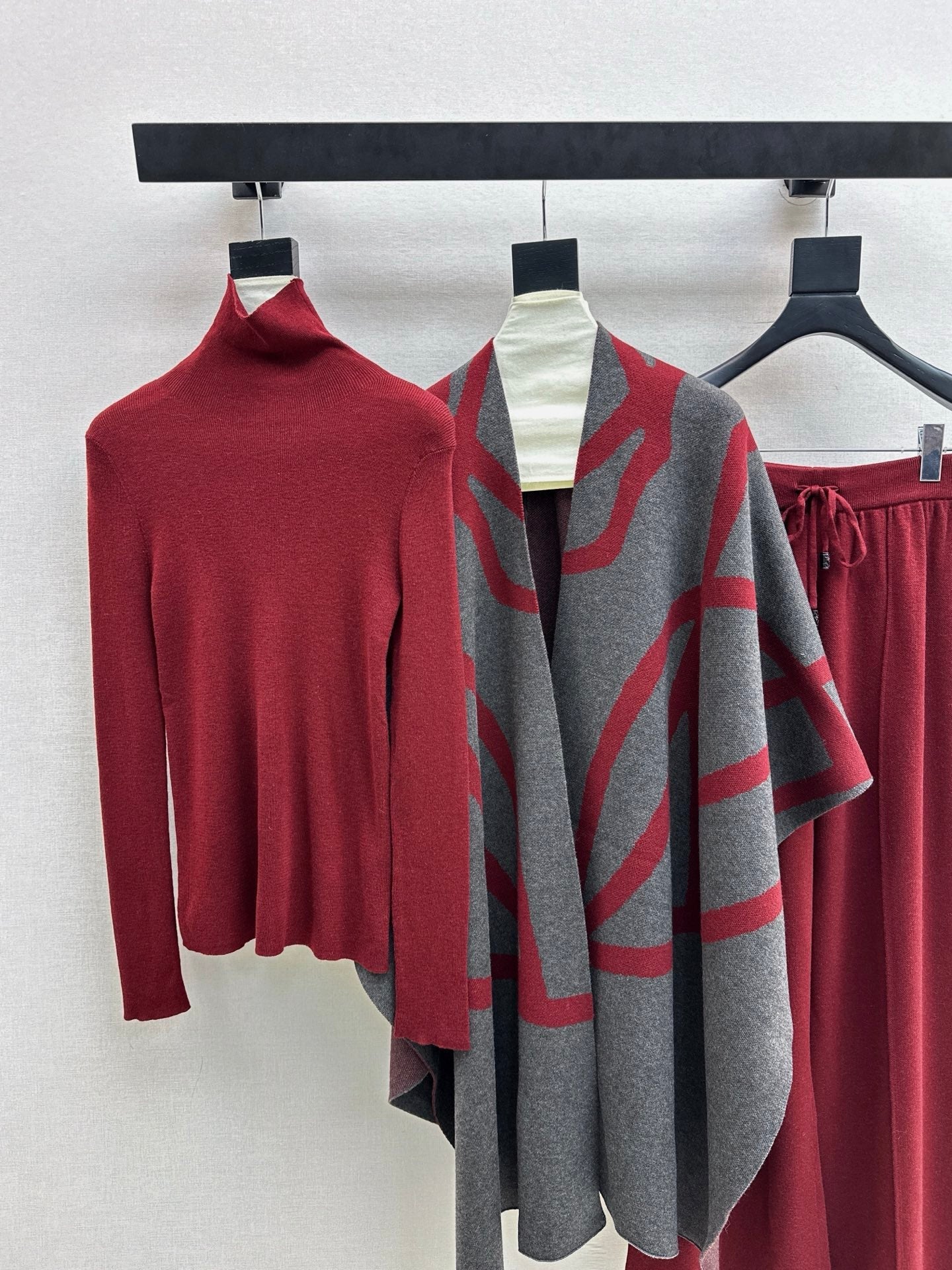 Max NEW Knitted three-piece set