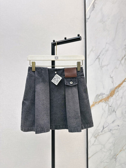 Loe NEW denim skirt