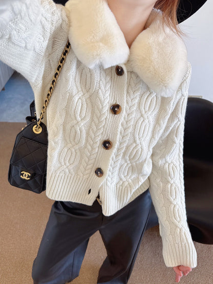 Loro NEW Knitted cashmere cardigan