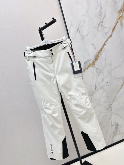 Monc NEW ski pants