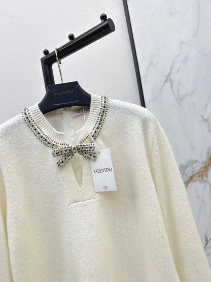 Valen NEW Bowknot Rhinestone Sweater