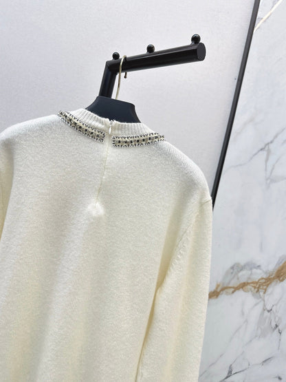 Valen NEW Bowknot Rhinestone Sweater