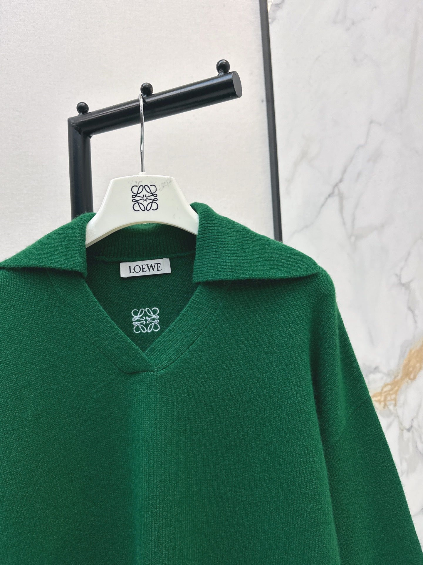 Loe NEW Cashmere sweater